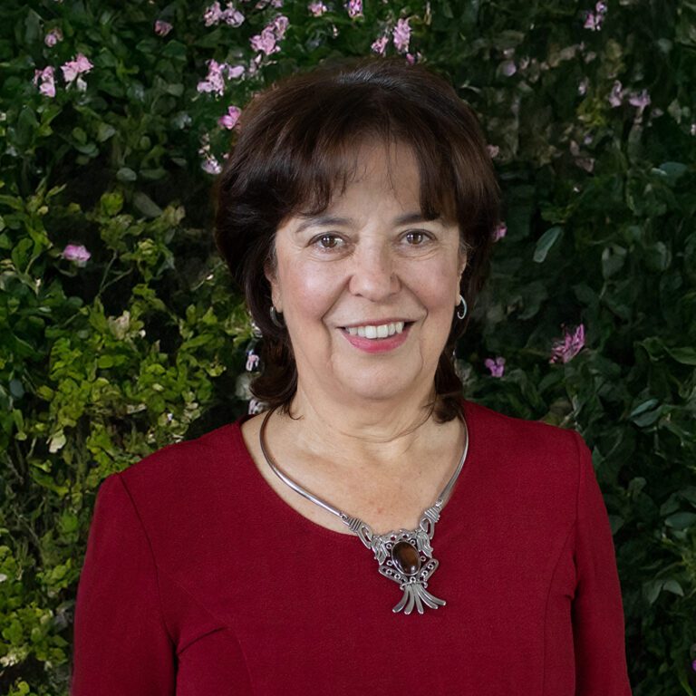 Maria Cristina Zea de Duran 768x768 1