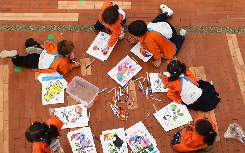 Arts & Crafts en el Gimnasio La Montaña — Extracurriculares